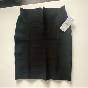 BODYCON black GUESS mini skirt